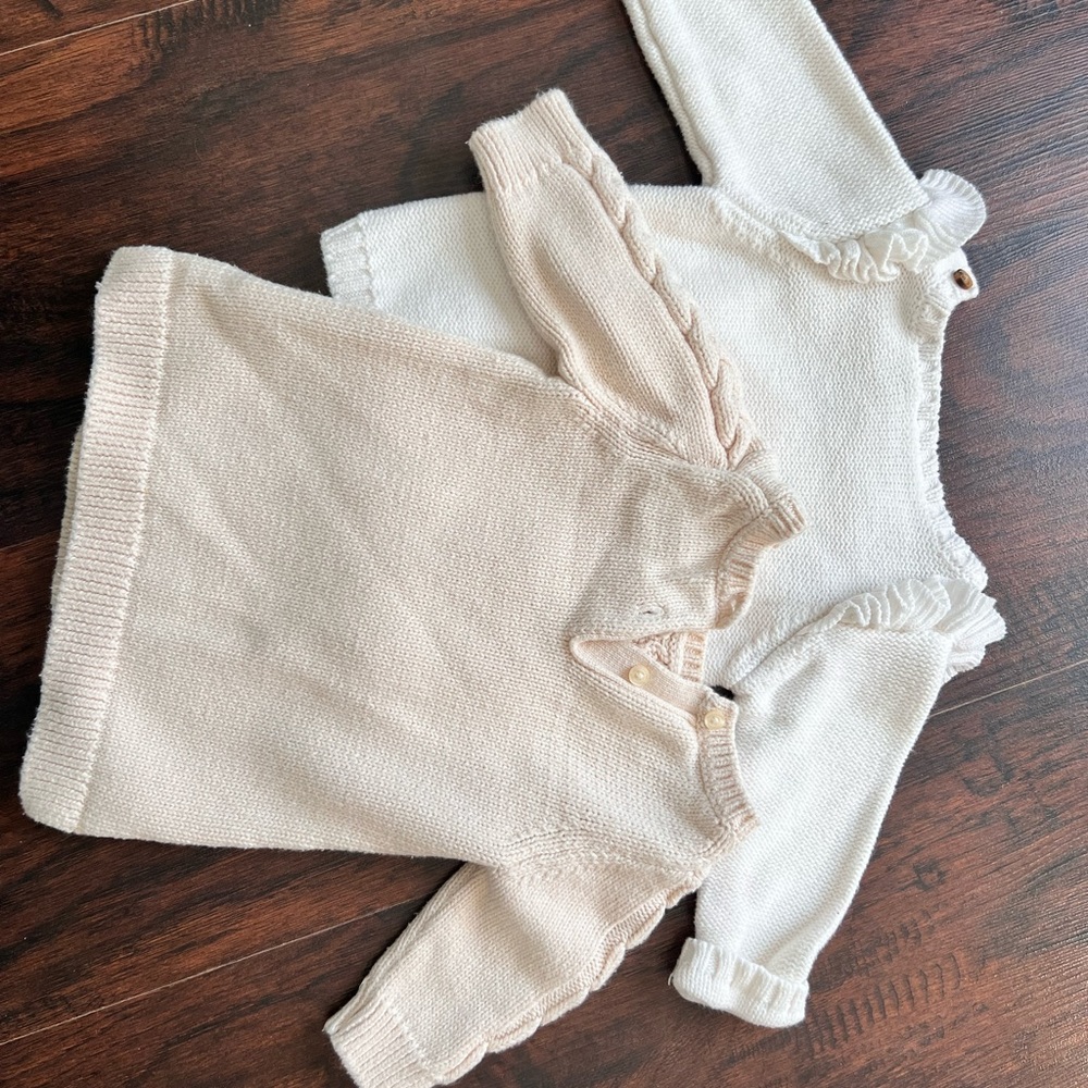 Baby cable knit sweater bundle - Picture 2 of 4